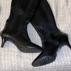 Women’s leather boot